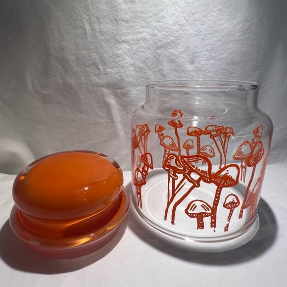 Vintage Retro ‘Mushrooms’ Kitchen Glass Storage Jar - Picture 7 of 7